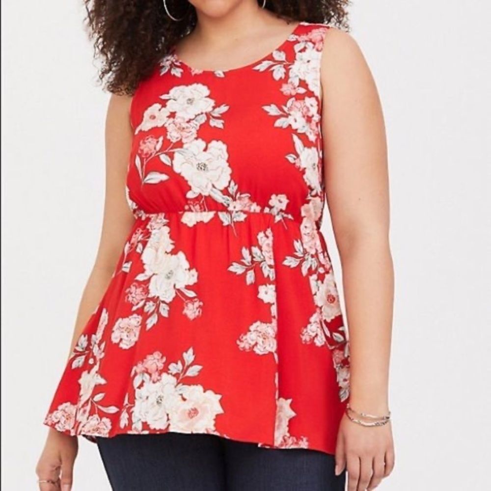Torrid Blood Orange Red Floral Sleeveless Challis Babydoll Top Shirt Size 2 Butt